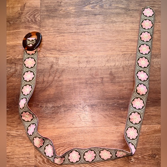 & Other Stories Pink Floral Belt - Picture 1 of 3